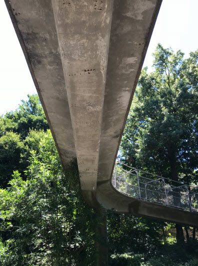 Footbridge underside 1